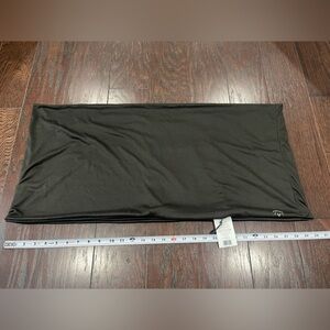 Beyond Yoga Women's Infinity Scarf, Black  Knit, USA Made, NEW